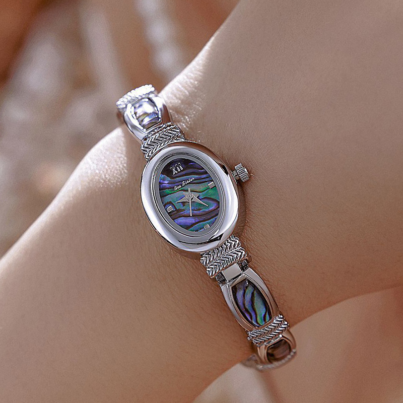 Oval Dial Women Bracelet Watch - огляд і ціна Luxury Watch Index