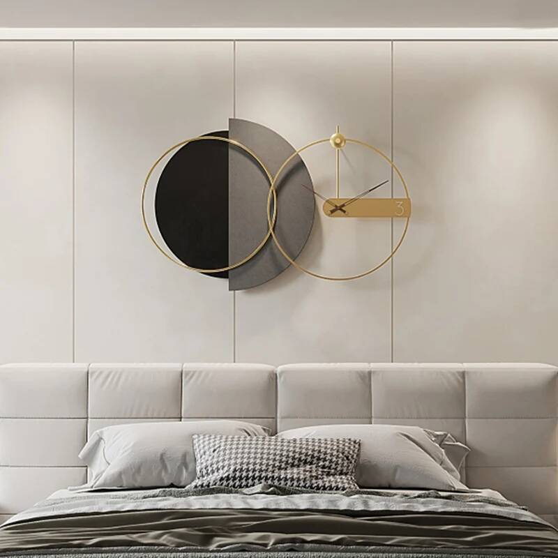 Luxury Bedroom Wall Clock Livi - огляд і ціна Luxury Watch Europe