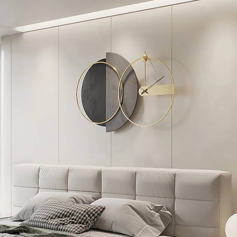 Luxury Bedroom Wall Clock Livi - огляд і ціна Luxury Watch Europe