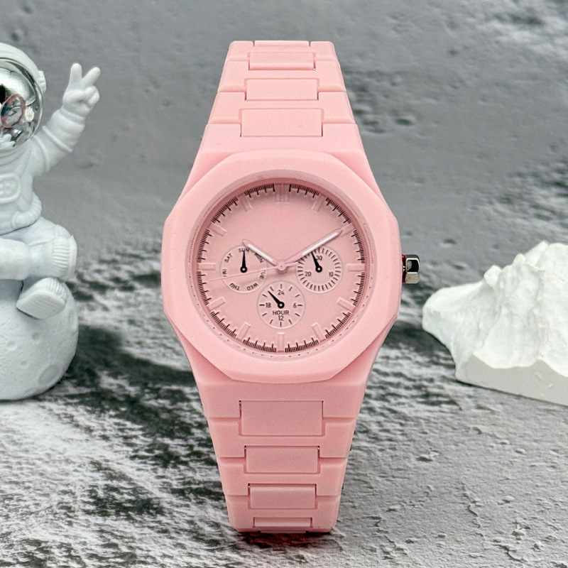Famous Brand Fake Three-Eyed D - огляд і ціна Luxury Watch Life